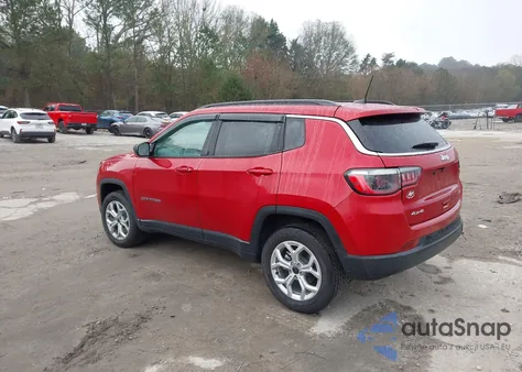 2025 Jeep Compass Latitude 4X4 from USA, damaged, VIN 3C4NJDBN7ST579903